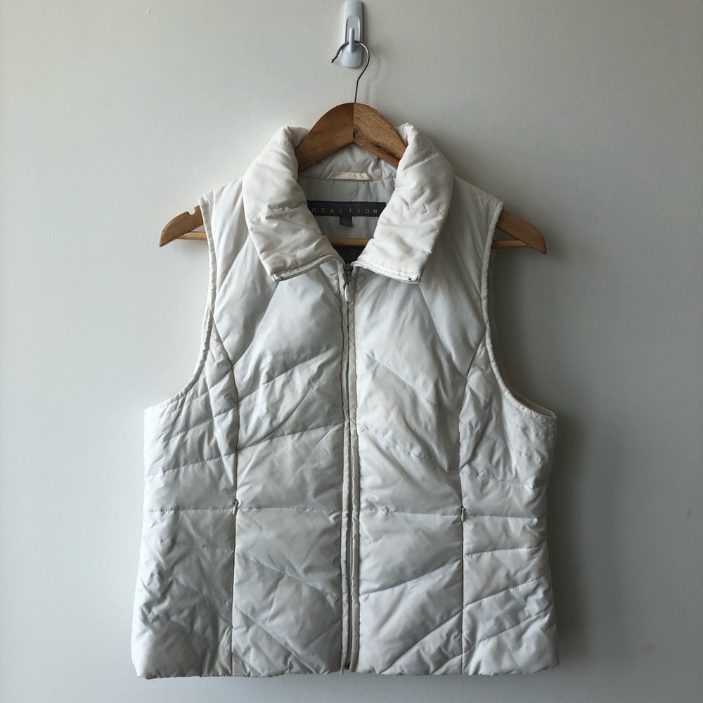 Kenneth Cole Nylon Puffer Vest With Pockets